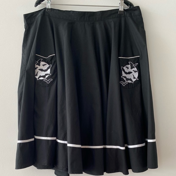 ❤️ Hell Bunny - Miss Muffet Full Moon Skirt ❤️ - Picture 3 of 10